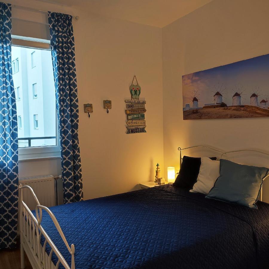 Center Firefly Gardens Apartment 诺威萨 外观 照片
